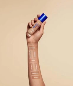 Rimmel London Match Perfection Foundation - 200 Soft Beige - Beige 27 Rimmel London Match Perfection Foundation - 200 Soft Beige - Beige -Cosmeticawinkel 1018x1200