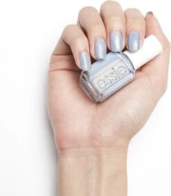 Essie Nagellak - 741 Love At Frost Sight -Cosmeticawinkel 1046x1200 3