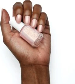 Essie Lentecollectie 615 A Touch Of Sugar Nagellak - Roze - 13,5 Ml -Cosmeticawinkel 1073x1200 1