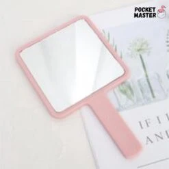 PocketMaster® Make-Up Spiegel / Handspiegel Met Handvat - Licht Roze - Klein - Compact - Handzaam - 8,0 X 8,0 Cm Spiegeloppervlak 9 PocketMaster® Make-Up Spiegel / Handspiegel Met Handvat - Licht Roze - Klein - Compact - Handzaam - 8,0 X 8,0 Cm Spiegeloppervlak -Cosmeticawinkel 1199x1200 6