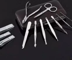 12-delige Luxe Manicureset Ncl Etui Nagelset - Nagelverzorging Set - Reisset - Manicure Set & Pedicur -Nagelverzorging Set 14 12-delige Luxe Manicureset Ncl Etui Nagelset - Nagelverzorging Set - Reisset - Manicure Set & Pedicur -Nagelverzorging Set -Cosmeticawinkel 1200x1000 4