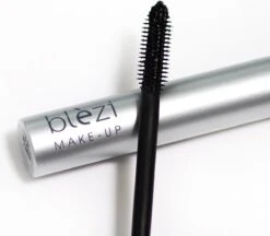Blèzi® Mascara 10 Black - Mascara Gevoelige Ogen - Zwart -Cosmeticawinkel 1200x1047