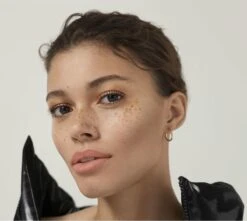 Rimmel London Wonder'Luxe Mascara - 001 Black -Cosmeticawinkel 1200x1072 1