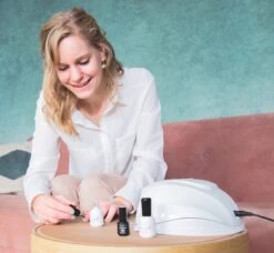 Miss Jules - 6-Delige Gellak Starterspakket - Nagellak - Kleur Paars, Lila & Glitter - Glanzend & Dekkend Resultaat 19 Miss Jules - 6-Delige Gellak Starterspakket - Nagellak - Kleur Paars, Lila & Glitter - Glanzend & Dekkend Resultaat -Cosmeticawinkel 1200x1110 5