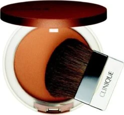 Clinique - True Bronze Pressed Powder Bronzer, #2 Sunkissed - 36 Clinique - True Bronze Pressed Powder Bronzer, #2 Sunkissed - -Cosmeticawinkel 1200x1113