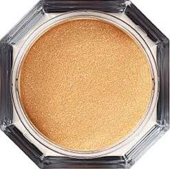 FENTY BEAUTY - Fairy Bomb Shimmer Powder Highlighter - Trophy Wife 6 FENTY BEAUTY - Fairy Bomb Shimmer Powder Highlighter - Trophy Wife -Cosmeticawinkel 1200x1195