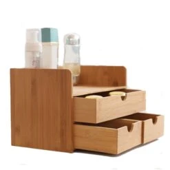 Merkloos Decopatent® Luxe Make-up Organizer Met 3 Lades - Cosmetica Organizer Make Up Met Schuiflade Bamboe Hout - Cosmeticahouder - Toren 15 Merkloos Decopatent® Luxe Make-up Organizer Met 3 Lades - Cosmetica Organizer Make Up Met Schuiflade Bamboe Hout - Cosmeticahouder - Toren -Cosmeticawinkel 1200x1200 1001