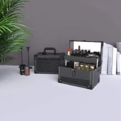 Make Up Koffer- Make Up Organizer- Beautycase -zwart -Make-upkoffer- Multifunctionele Koffer- Make-upkoffer- Sieradenkoffer- Kapperskoffer- Afneembare Schouderriem- Klassieke Zwarte Beautycase -Cosmeticawinkel 1200x1200 1138