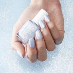 Essie Nagellak - 741 Love At Frost Sight -Cosmeticawinkel 1200x1200 1285