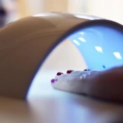 MEANAIL® PARIS - Icone - UV Lamp LED - Nageldroger - 24watt - Wit 9 MEANAIL® PARIS - Icone - UV Lamp LED - Nageldroger - 24watt - Wit -Cosmeticawinkel 1200x1200 1422