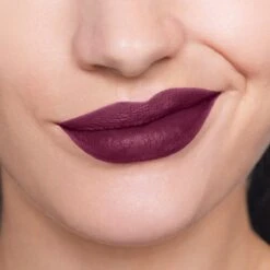 Maybelline Superstay Matte Ink Lippenstift - 40 Believer -Cosmeticawinkel 1200x1200 396