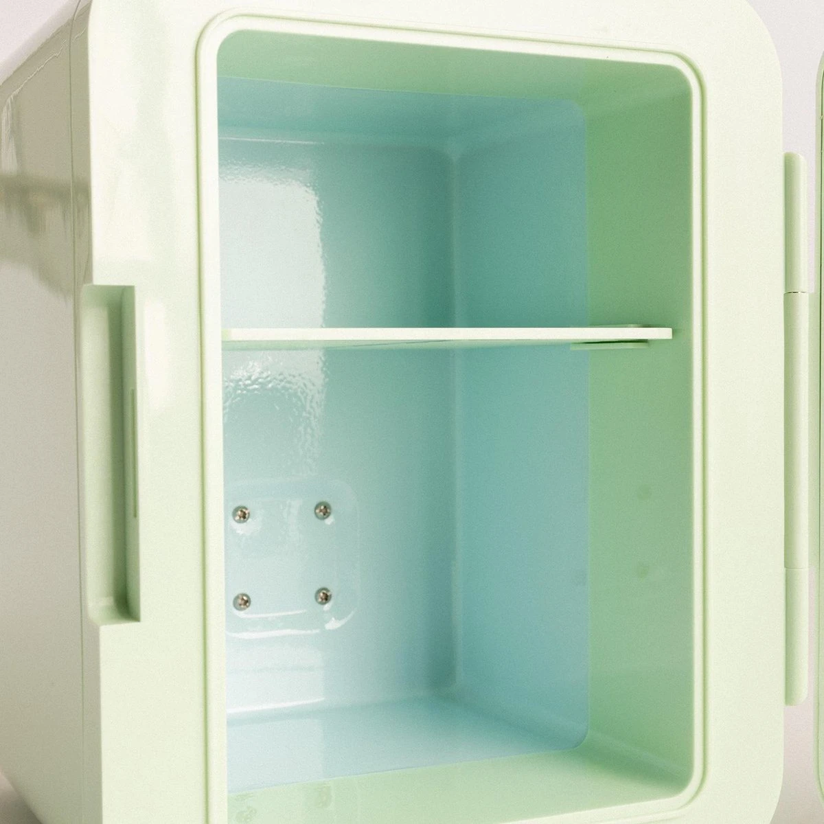 CREATE KOELKAST MINI BOX - Minikoelkast Voor Cosmetica 4L - Koud En Warm - Pastel Groen 7 CREATE KOELKAST MINI BOX - Minikoelkast Voor Cosmetica 4L - Koud En Warm - Pastel Groen - Afbeelding 5