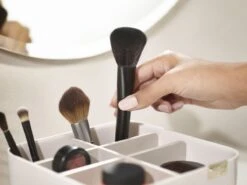 Joseph Joseph Cosmetica Opbergdoos Medium - Medium - Sorteervakken & Uitschuifbaar 38 Joseph Joseph Cosmetica Opbergdoos Medium - Medium - Sorteervakken & Uitschuifbaar -Cosmeticawinkel 1200x900 7