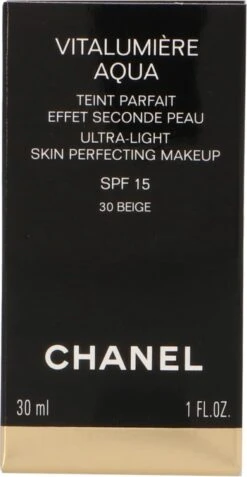Chanel Vitalumiere Aqua Foundation - 30 Beige - SPF15 - 30 Ml -Cosmeticawinkel 622x1200