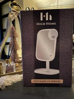 HighHome - Make Up Spiegel Met Led Verlichting - Inclusief 10x Spiegel - 3 Warmtes - 360 °C Draaibaar 19 HighHome - Make Up Spiegel Met Led Verlichting - Inclusief 10x Spiegel - 3 Warmtes - 360 °C Draaibaar -Cosmeticawinkel 900x1200 24