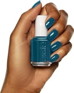 Essie Go Overboard 106 - Groen - Nagellak 27 Essie Go Overboard 106 - Groen - Nagellak -Cosmeticawinkel 957x1200 2