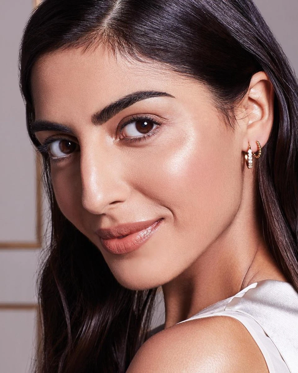 Max Factor Radiant Lift FD - 80 Deep Bronze 10 Max Factor Radiant Lift FD - 80 Deep Bronze - Afbeelding 8