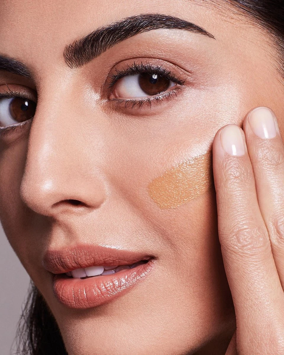 Max Factor Radiant Lift FD - 80 Deep Bronze 11 Max Factor Radiant Lift FD - 80 Deep Bronze - Afbeelding 9