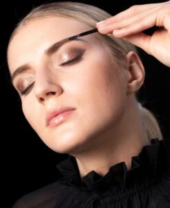 SYOSS Wenkbrauwverf 1-1 Zwart - 1 Stuk 12 SYOSS Wenkbrauwverf 1-1 Zwart - 1 Stuk -Cosmeticawinkel 986x1200 3